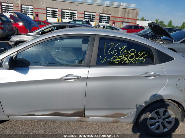 2016 Hyundai Accent Gl მანქანა იყიდება აუქციონზე, vin: KMHCT4AE2GU089316, აუქციონის ნომერი: 12640896