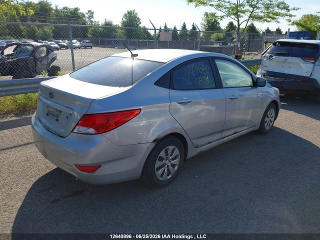 2016 Hyundai Accent Gl მანქანა იყიდება აუქციონზე, vin: KMHCT4AE2GU089316, აუქციონის ნომერი: 12640896