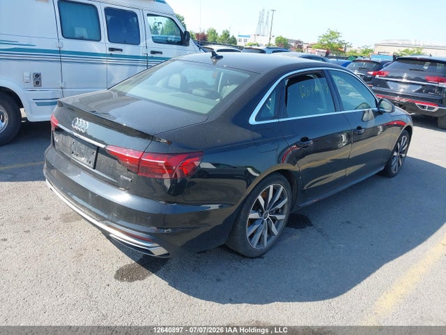 Audi A4 45 Progressiv 2022 WAUEAAF45NN008136 Image 4