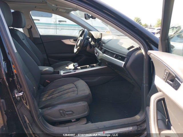 Audi A4 45 Progressiv 2022 WAUEAAF45NN008136 Image 5