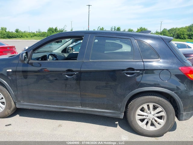 12640900 :رقم المزاد ، JA4AJ3AU6KU600838 vin ، 2019 Mitsubishi Rvr Se/se Black Edition/se Limited Edition مزاد بيع
