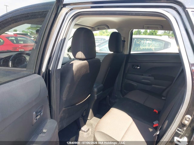 12640900 :رقم المزاد ، JA4AJ3AU6KU600838 vin ، 2019 Mitsubishi Rvr Se/se Black Edition/se Limited Edition مزاد بيع