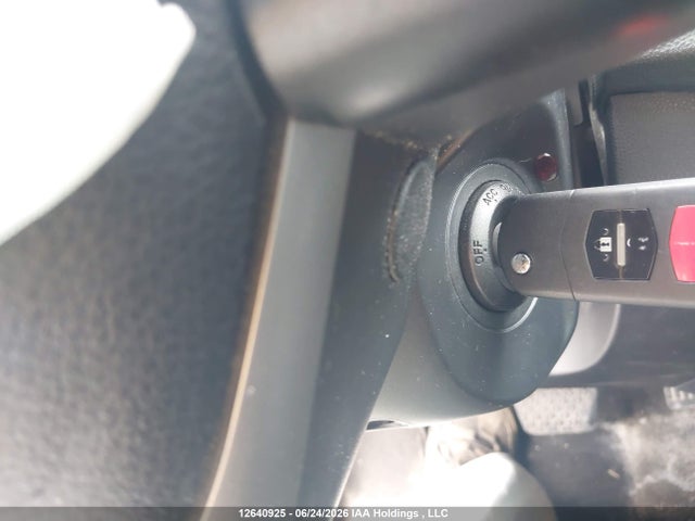 12640925 :رقم المزاد ، JM1BL1L77C1667046 vin ، 2012 Mazda 3 I مزاد بيع