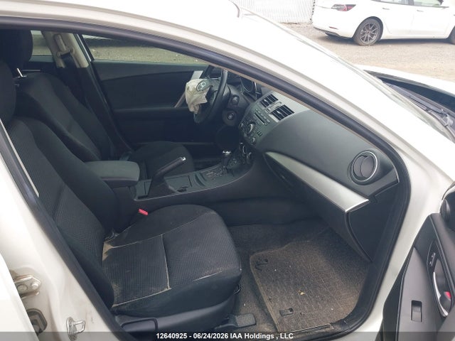 12640925 :رقم المزاد ، JM1BL1L77C1667046 vin ، 2012 Mazda 3 I مزاد بيع