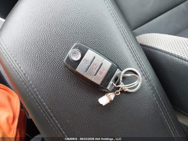 KNAGR4A70F5563811 KIA Optima