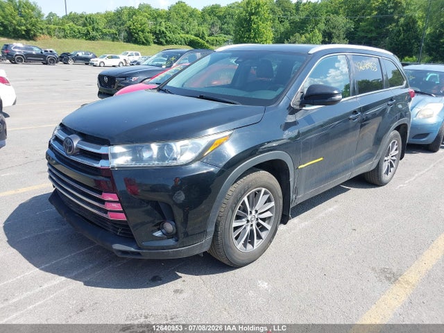 Toyota Highlander Xle 2017 5TDJZRFH8HS470152 Image 2