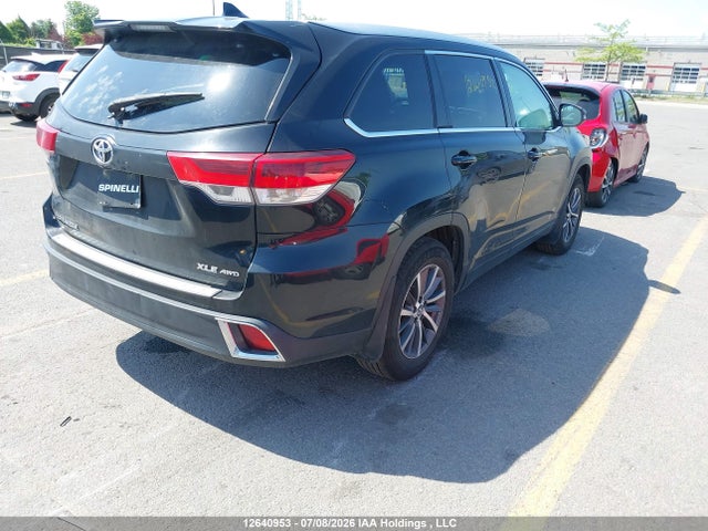 Toyota Highlander Xle 2017 5TDJZRFH8HS470152 Image 4