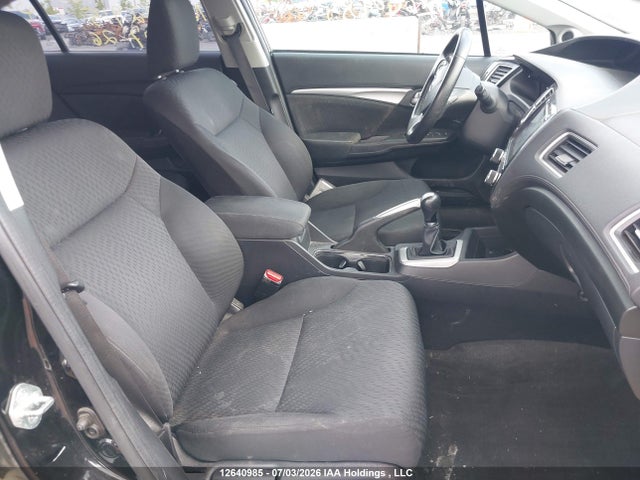 Продаж на аукціоні авто 2015 Honda Civic Lx, vin: 2HGFB2E51FH042915, номер лоту: 12640985