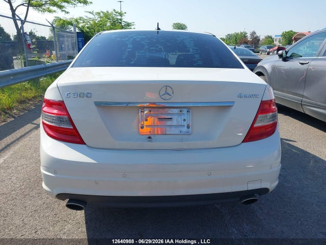 2011 Mercedes-benz C 300 4matic მანქანა იყიდება აუქციონზე, vin: WDDGF8BB5BF612114, აუქციონის ნომერი: 12640988