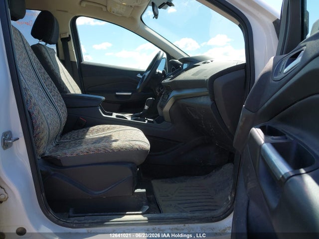 Ford ESCAPE SE 2017 1FMCU9GD6HUC40152 Image 5