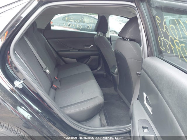 Продаж на аукціоні авто 2021 Hyundai Elantra Essential Manual, vin: KMHLM4AG4MU097833, номер лоту: 12641029