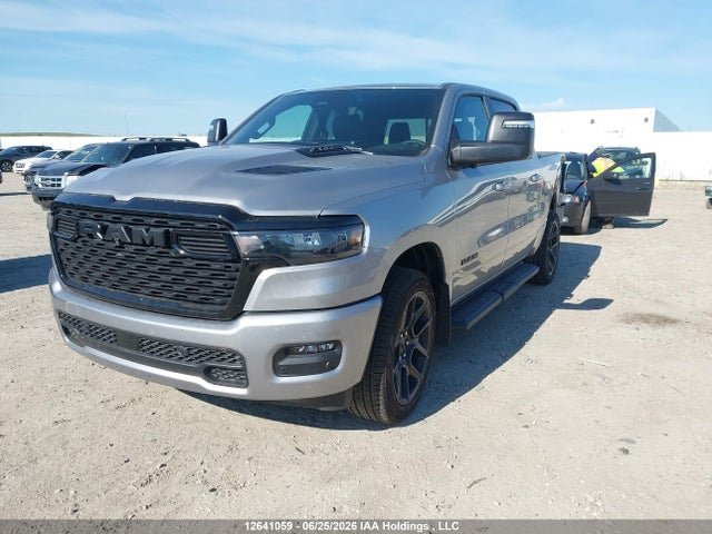 RAM 1500 Sport 2025 1C6SRFVP4SN632794 Image 2
