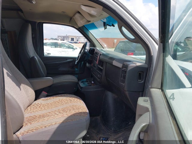 12641064 :رقم المزاد ، 1GTW7GCGXD1177873 vin ، 2013 Gmc Savana 2500 Standard مزاد بيع