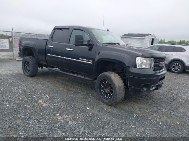 12641065 :رقم المزاد ، 1GT125E81CF171772 vin ، 2012 Gmc Sierra 2500hd Denali مزاد بيع