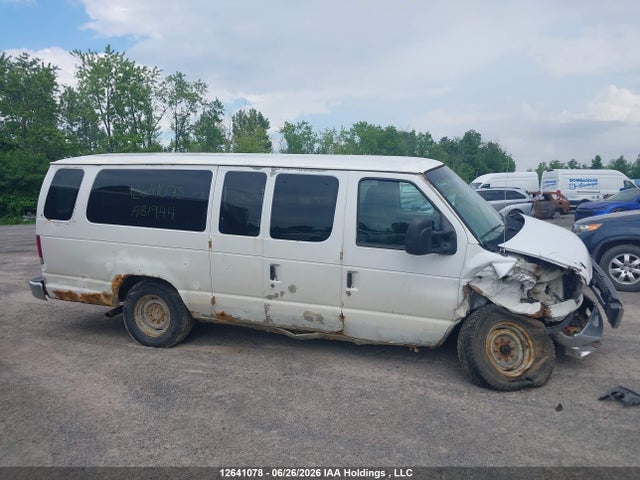 2004 Ford Econoline E350 Super Duty Wagon მანქანა იყიდება აუქციონზე, vin: 1FBSS31S84HA81944, აუქციონის ნომერი: 12641078