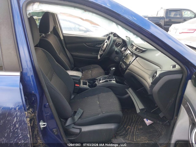 5N1AT2MV6JC809303 Nissan Rogue Sv/sl