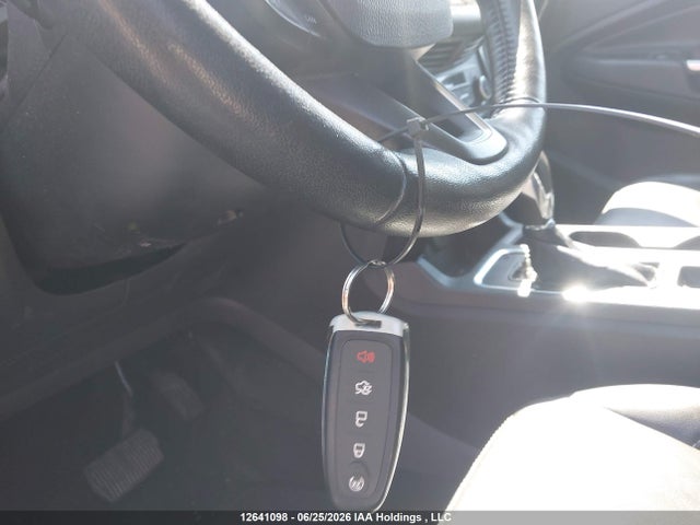 12641098 :رقم المزاد ، 1FMCU9J97JUC95901 vin ، 2018 Ford Escape Titanium مزاد بيع