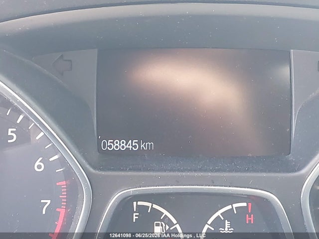 12641098 :رقم المزاد ، 1FMCU9J97JUC95901 vin ، 2018 Ford Escape Titanium مزاد بيع