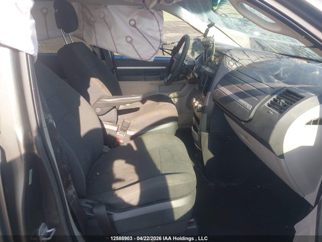 2010 Dodge Grand Caravan Se მანქანა იყიდება აუქციონზე, vin: 2D4RN4DE5AR496610, აუქციონის ნომერი: 12588903
