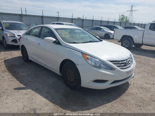 12617177 :رقم المزاد ، 5NPEB4AC0DH710735 vin ، 2013 Hyundai Sonata Gl مزاد بيع