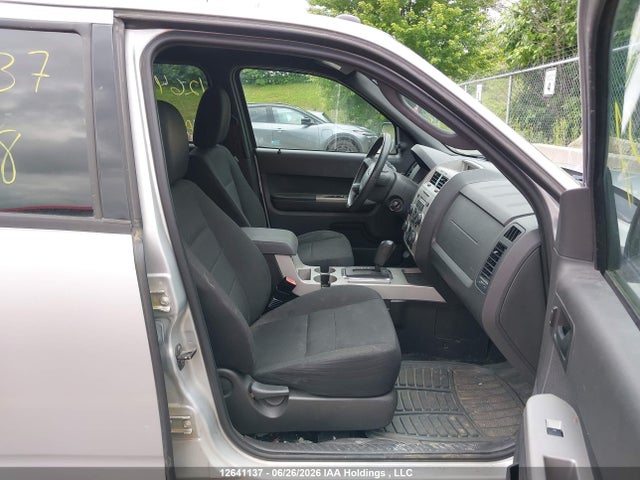 12641137 :رقم المزاد ، 1FMCU03GX9KA34888 vin ، 2009 Ford Escape Xlt مزاد بيع