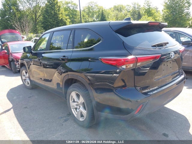 12641139 :رقم المزاد ، 5TDBBRCHXPS577957 vin ، 2023 Toyota Highlander Hybrid Le مزاد بيع