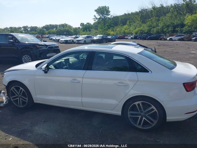Audi A3 Progressiv 2018 WAUE8GFF0J1014315 Image 14