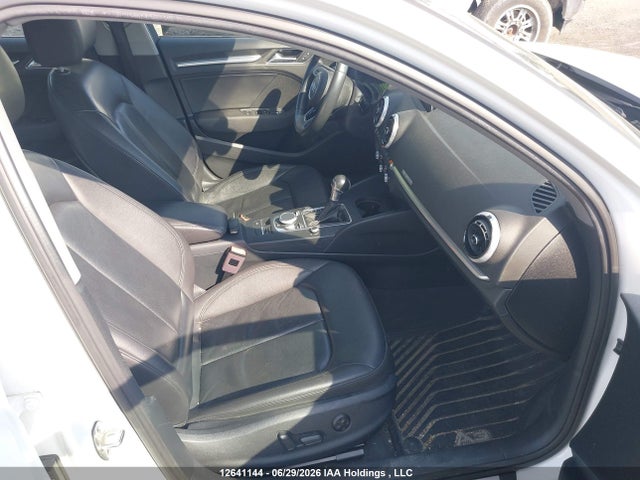 Audi A3 Progressiv 2018 WAUE8GFF0J1014315 Image 5
