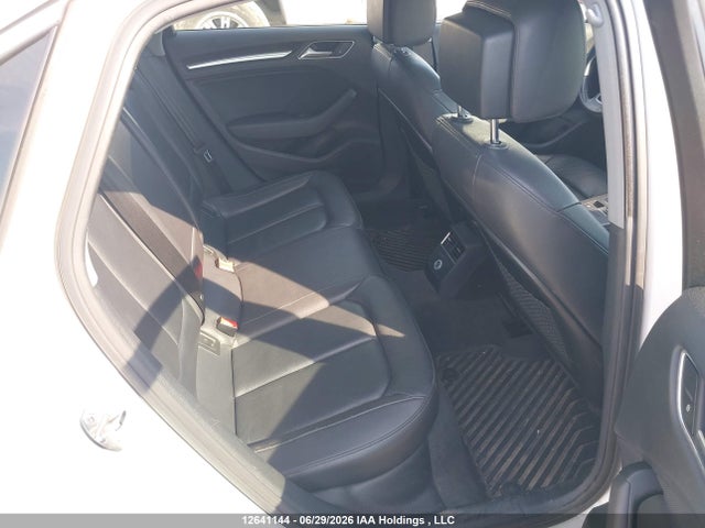 Audi A3 Progressiv 2018 WAUE8GFF0J1014315 Image 8