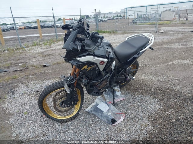 Honda Crf1100 A4 2020 JH2SD1084LK000009 Image 2