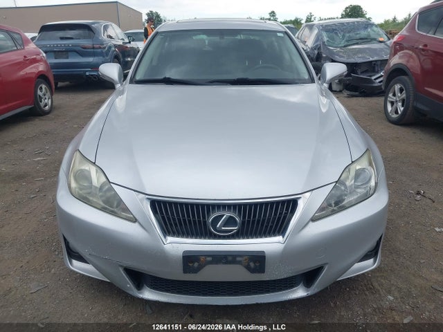 12641151 :رقم المزاد ، JTHCF5C26B5045017 vin ، 2011 Lexus Is 250 مزاد بيع