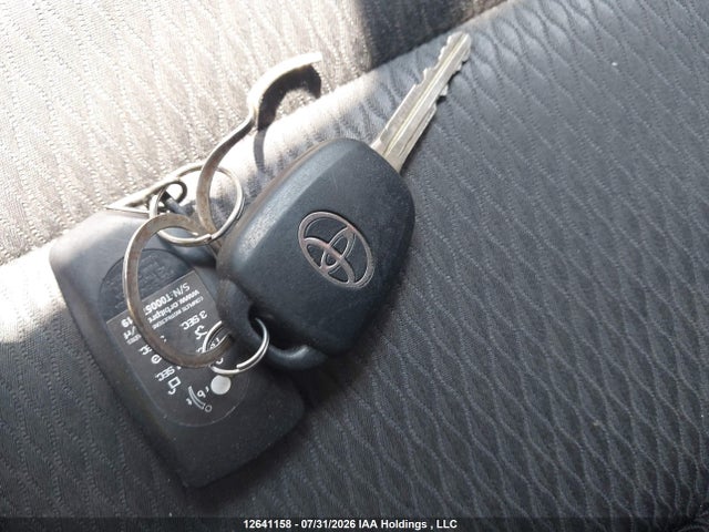 12641158 :رقم المزاد ، 2T1BURHE8JC074307 vin ، 2018 Toyota Corolla مزاد بيع