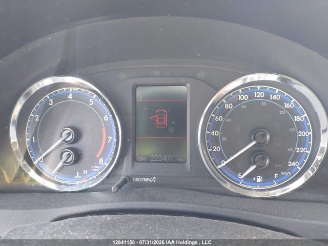Toyota Corolla 2018 2T1BURHE8JC074307 Image 7