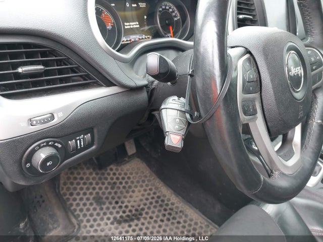 Jeep Cherokee Trailhawk 2017 1C4PJMBS0HW551779 Image 11