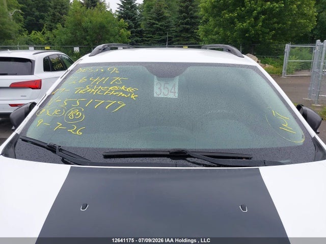 Auction sale of the 2017 Jeep Cherokee Trailhawk, vin: 1C4PJMBS0HW551779, lot number: 12641175