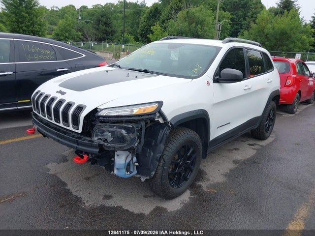 Jeep Cherokee Trailhawk 2017 1C4PJMBS0HW551779 Image 2