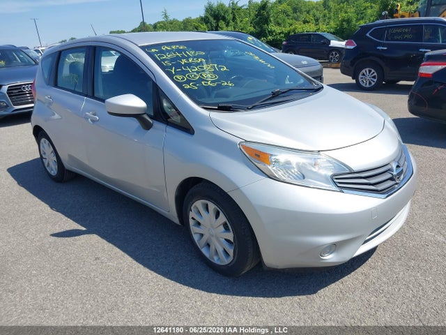 2015 Nissan Versa Note S/s Plus/sv/sl/sr მანქანა იყიდება აუქციონზე, vin: 3N1CE2CP5FL420872, აუქციონის ნომერი: 12641180