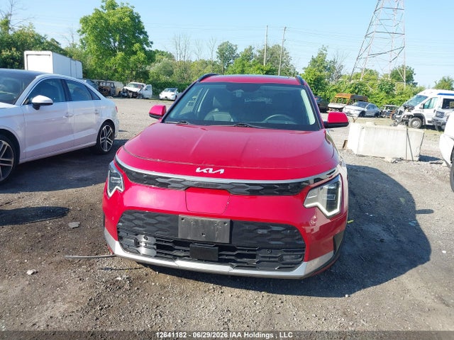 Продажа на аукционе авто 2023 Kia Niro Ev Limited/limited W/snow White Pearl   Grey Exterior, vin: KNDCT3L15P5050979, номер лота: 12641182