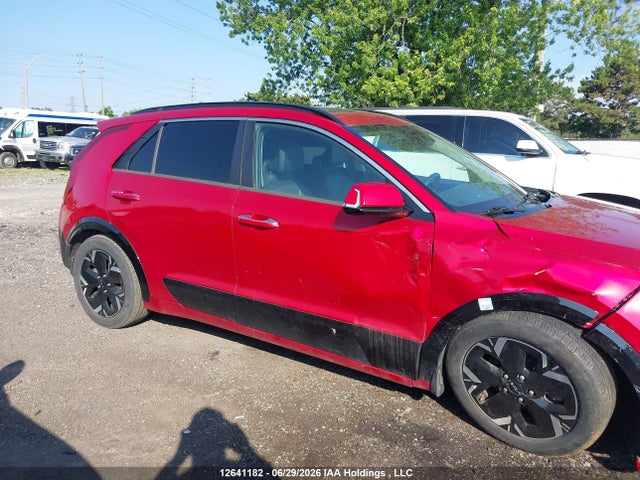 Продажа на аукционе авто 2023 Kia Niro Ev Limited/limited W/snow White Pearl   Grey Exterior, vin: KNDCT3L15P5050979, номер лота: 12641182