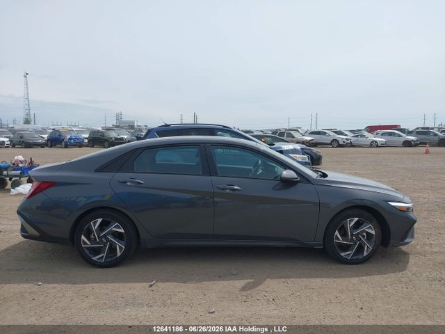 Hyundai Elantra Preferred With Tech Package 2025 KMHLM4DG2SU005076 Image 13