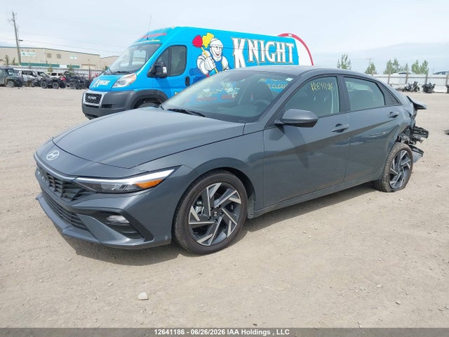 Hyundai Elantra Preferred With Tech Package 2025 KMHLM4DG2SU005076 Image 2