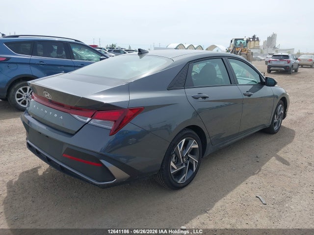Hyundai Elantra Preferred With Tech Package 2025 KMHLM4DG2SU005076 Image 4