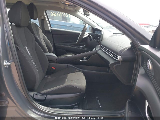 Hyundai Elantra Preferred With Tech Package 2025 KMHLM4DG2SU005076 Image 5