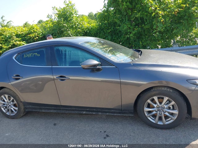 12641190 :رقم المزاد ، JM1BPAKM3S1759264 vin ، 2025 Mazda Mazda3 Sport Gx مزاد بيع