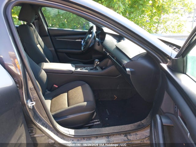 12641190 :رقم المزاد ، JM1BPAKM3S1759264 vin ، 2025 Mazda Mazda3 Sport Gx مزاد بيع
