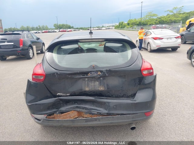 12641197 :رقم المزاد ، 1FADP3N2XFL309125 vin ، 2015 Ford Focus Titanium مزاد بيع