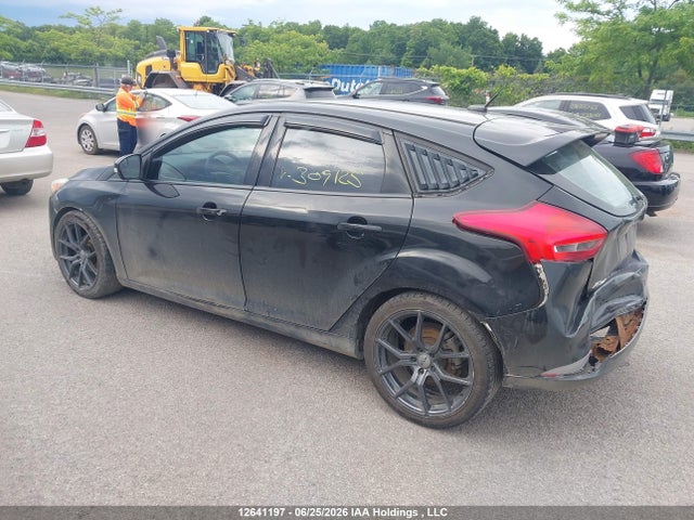 12641197 :رقم المزاد ، 1FADP3N2XFL309125 vin ، 2015 Ford Focus Titanium مزاد بيع