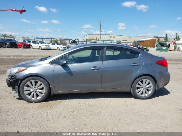 KIA FORTE EX 2016 KNAFZ4A85G5600440 Image 13