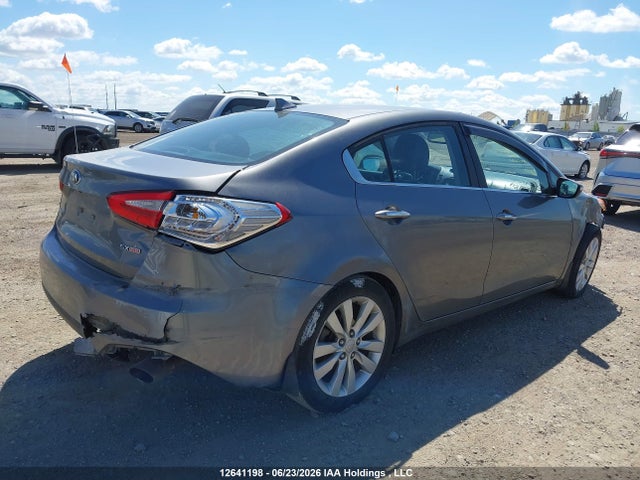 KIA FORTE EX 2016 KNAFZ4A85G5600440 Image 4