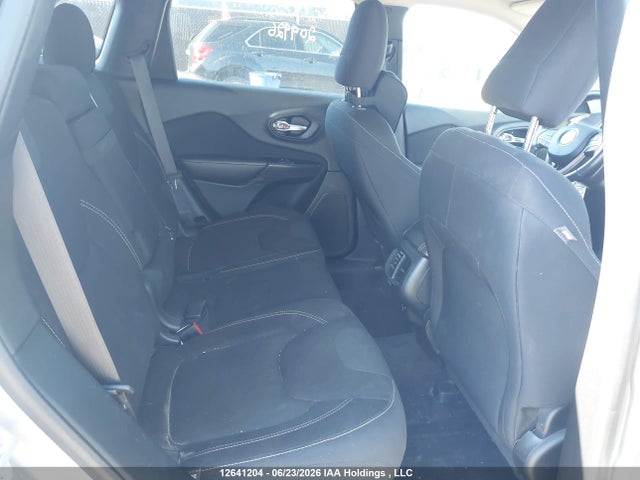 Jeep Cherokee North 2016 1C4PJMCS2GW209926 Image 8